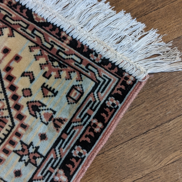 Table Rug Boho Mini Kilim Rug Oriental Rug - Picture 6 of 12